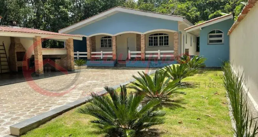 Casa de Praia para Venda em Caraguatatuba, Tabatinga, 3 dormitórios, 1 banheiro, 4 vagas