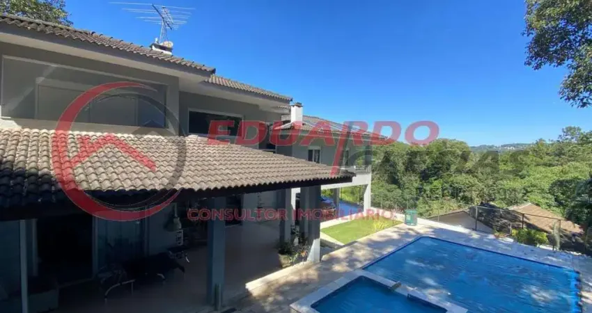 Casa em condomínio fechado com 4 quartos à venda na Alameda dos Pinheiros, 180, Alpes da Cantareira, Mairiporã