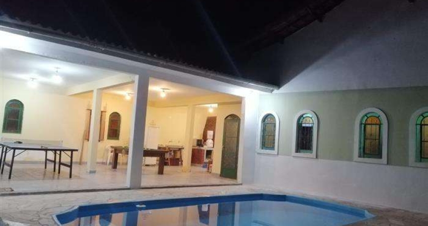 Casas Financiáveis para Venda em Mairiporã, Terra Preta, 5 dormitórios, 2 suítes, 3 banheiros