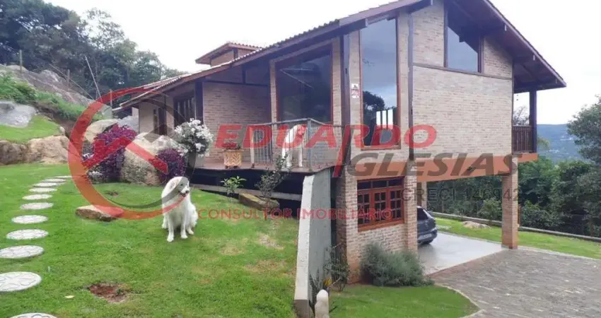 Casa para Venda em Mairiporã, Parque Petrópolis, 2 dormitórios, 1 suíte, 3 banheiros, 4 vagas