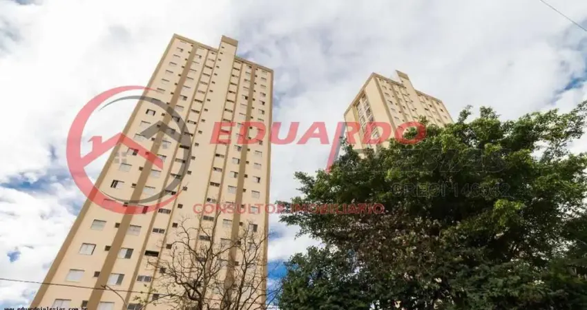 Apartamento para Venda em São Paulo, Vila Antonieta, 2 dormitórios, 1 banheiro, 1 vaga