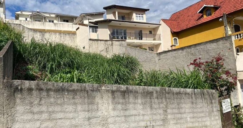 Terreno à venda na Alameda dos Pinheiros, 180, Lavapés, Mairiporã