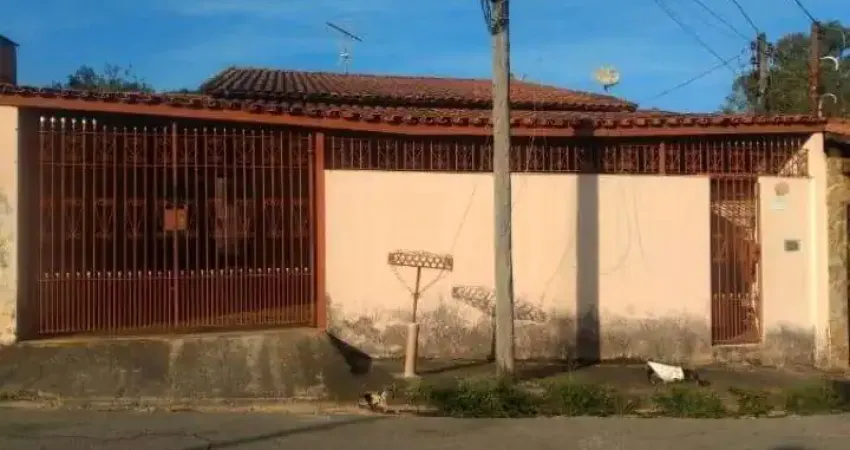 Casa para Venda em Mairiporã, Lavapes, 2 dormitórios, 2 banheiros, 3 vagas