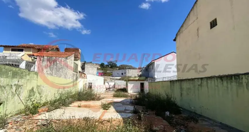 Terreno à venda na Alameda dos Pinheiros, 180, Centro, Mairiporã