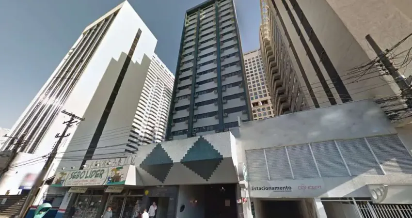 Sala comercial para alugar na Rua Emiliano Perneta, 424, Centro, Curitiba
