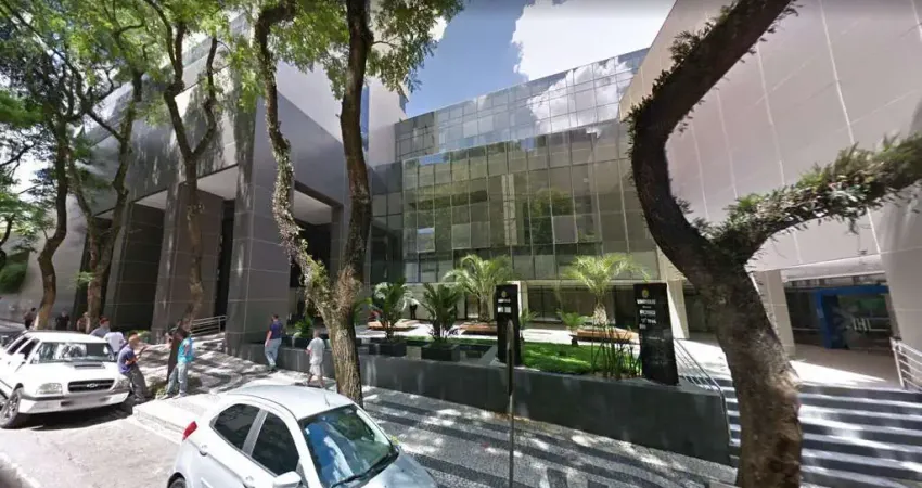 Sala comercial para alugar na Rua Comendador Araújo, 252, Centro, Curitiba