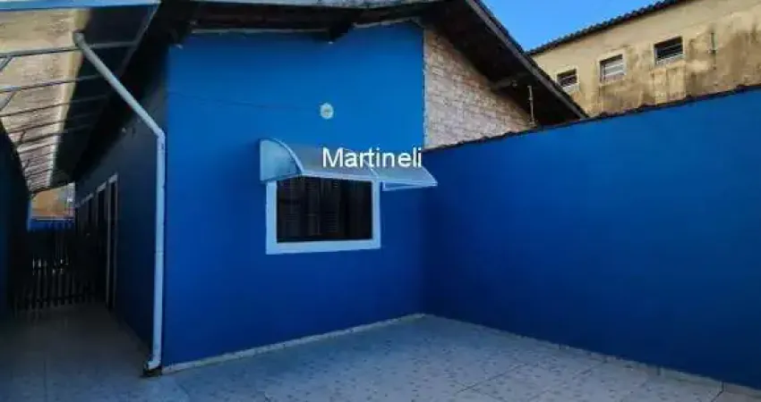 Imperdível: Casa à venda em Suarão, Itanhaém-SP. 2 quartos, 1 sala, 1 banheiro, 2 vagas, 50m². Venha conferir!