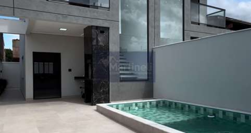 Oportunidade Única! Casa à venda em Itanhaém-SP, bairro Bopiranga: 2 quartos, 2 suítes, 1 sala, 3 banheiros, 3 vagas, 82m².