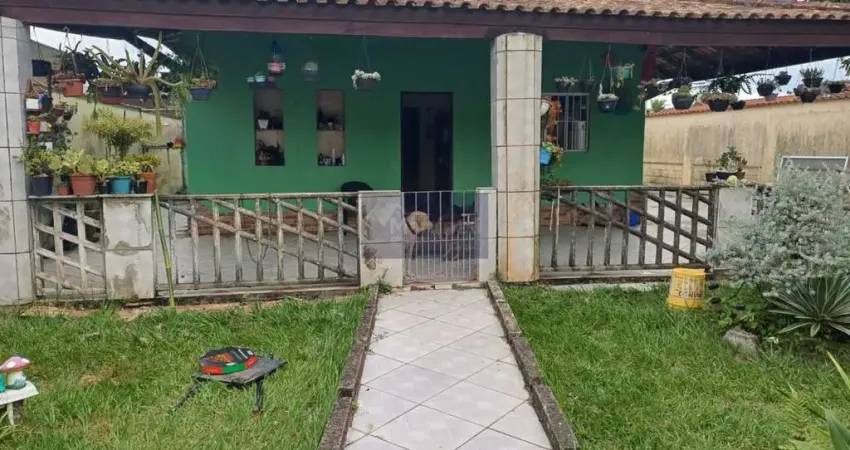 Imperdível oportunidade: Casa à venda em Itanhaém-SP, no bairro Gaivota, com ampla área externa e excelente localização!