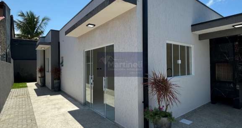 Casa para venda em Itanhaém-SP, Bairro Grandesp: 2 quartos, 2 suítes, 2 banheiros, 65m² de área!