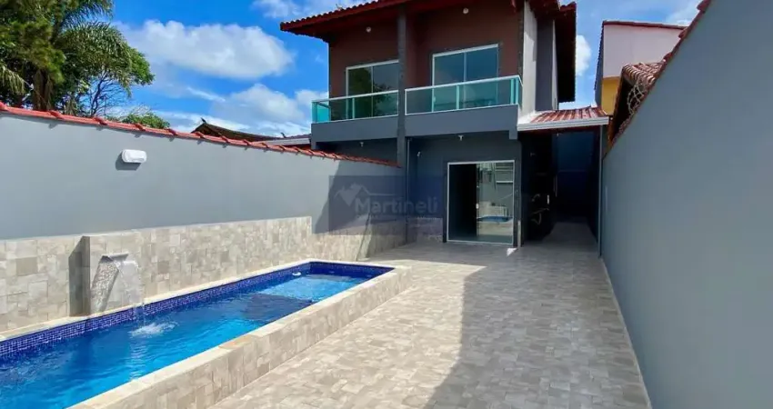 Casa à venda em Mongaguá-SP, Jardim Maraba: 2 quartos, 1 suíte, 3 vagas de garagem - 80,61m² de área!