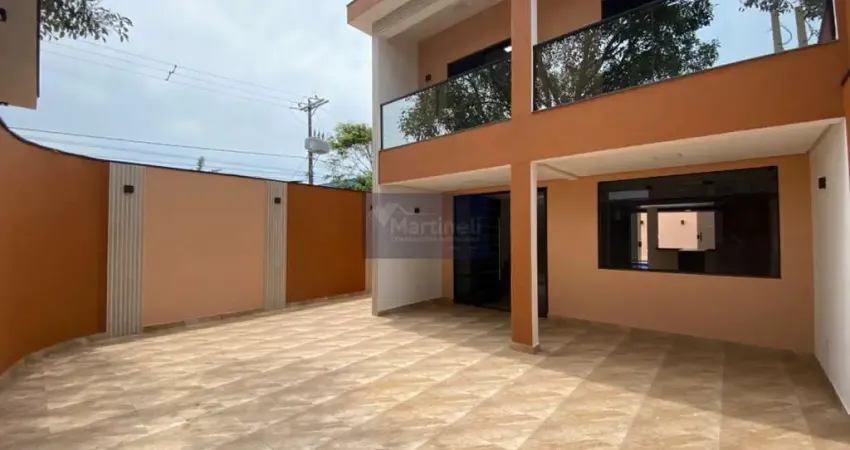 Imperdível oportunidade de adquirir casa em Suarão, Itanhaém-SP, com 3 quartos, 3 suítes, 2 salas, 4 banheiros, 3 vagas de garagem e 115,00 m² de área.