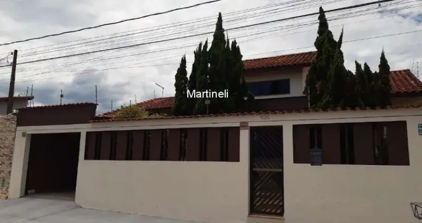 Maravilhosa casa à venda em itanhaém-sp, bairro savoy: 4 quartos, 1 suíte, 1 sala, 2 banheiros, 2 vagas, 250m² de área