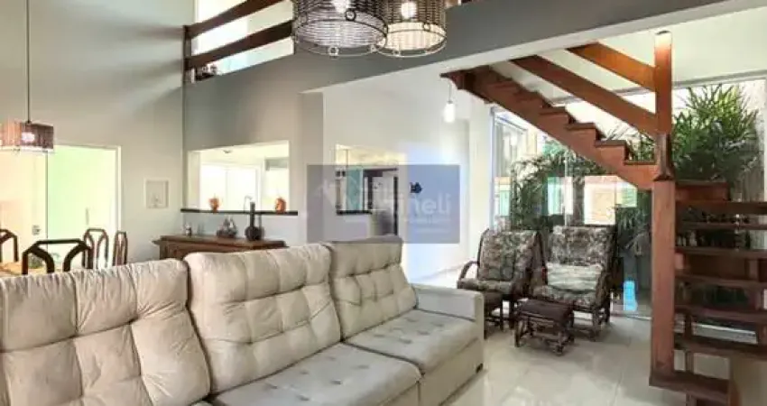 Imperdível oportunidade: casa à venda em itanhaém-sp, jardim regina! 3 quartos, 2 suítes, 2 salas, 4 banheiros, 4 vagas, 190m²