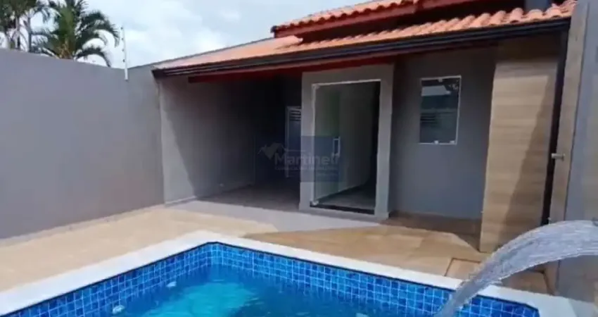 Imperdível oportunidade: Casa à venda em Itanhaém-SP, bairro Nova Itanhaém, 3 quartos, 1 suíte, 1 sala, 3 banheiros, 2 vagas, 85m².