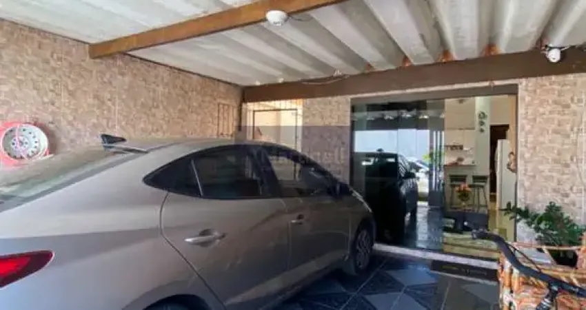 Casa à venda em itanhaém-sp, bairro nossa sra. do sion! 2 quartos, 1 sala, 1 banheiro, 2 vagas, 58m². venha conferir!