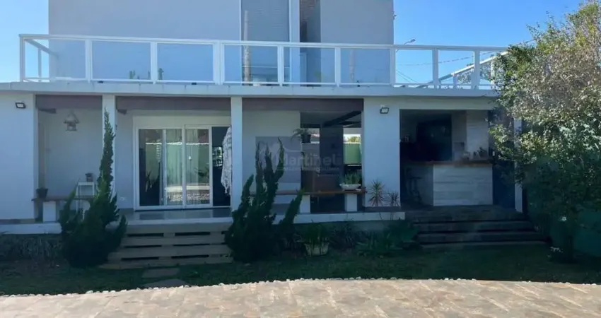 Casa com 3 quartos à venda no Balneário Tupy, Itanhaém
