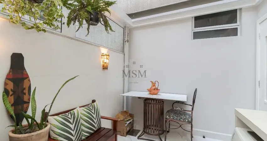 Apartamento à venda com 2 quartos e móveis planejados no São Gabriel, Colombo/PR