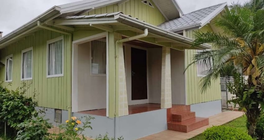 LOCAÇÃO: CASA 2 DORMITÓRIOS