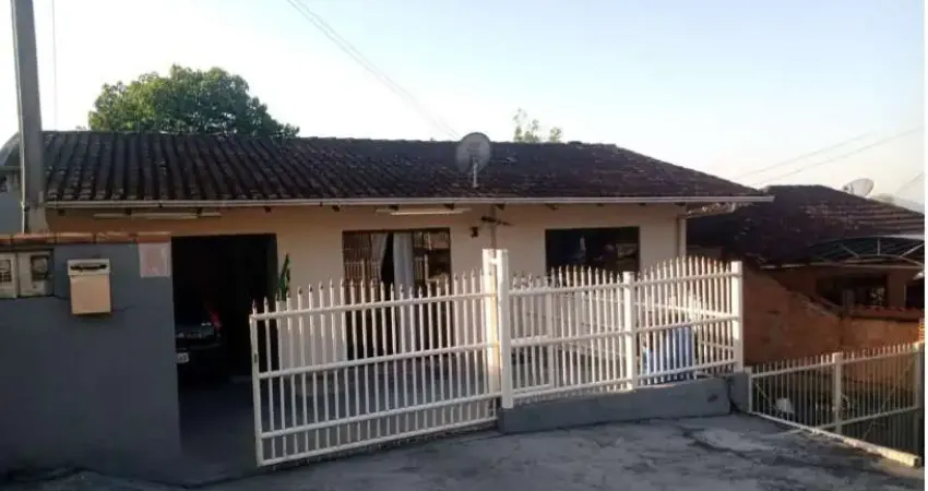 Residência com duas moradias independentes - encano - indaial