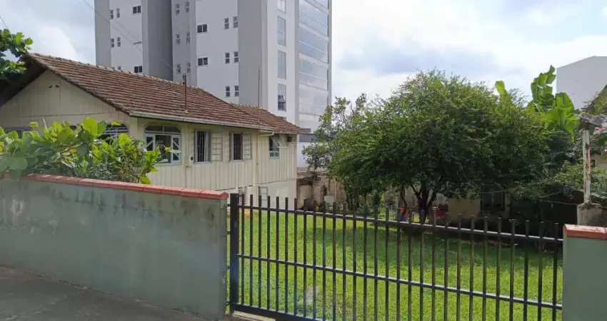 Terreno à venda no Centro, Indaial 