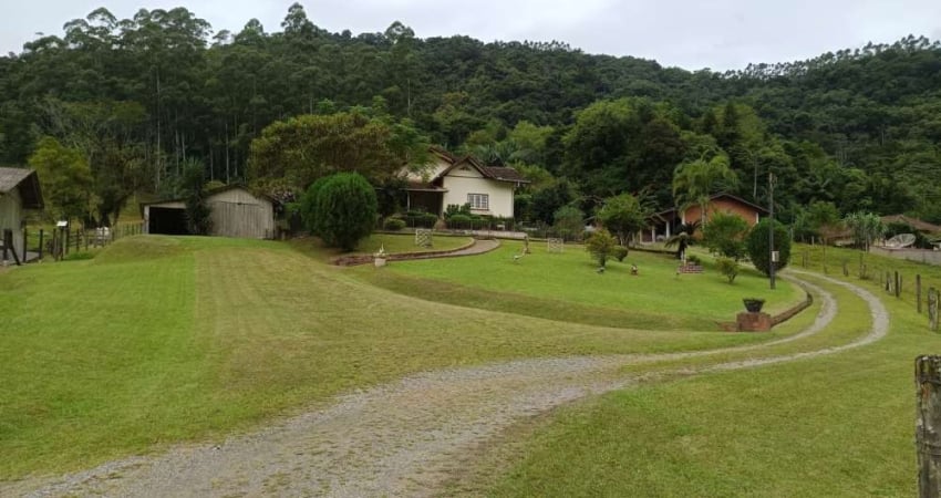 Chácara / sítio à venda no Estrada das Areias, Indaial 