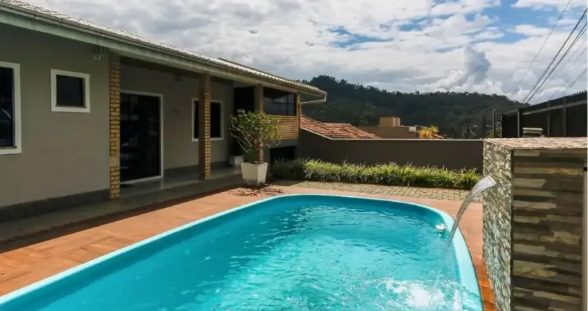 Casa à venda no Velha Central, Blumenau