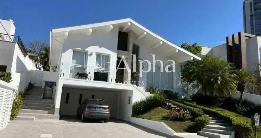Casa à venda no Residencial Alphaville 1 em Barueri - SP