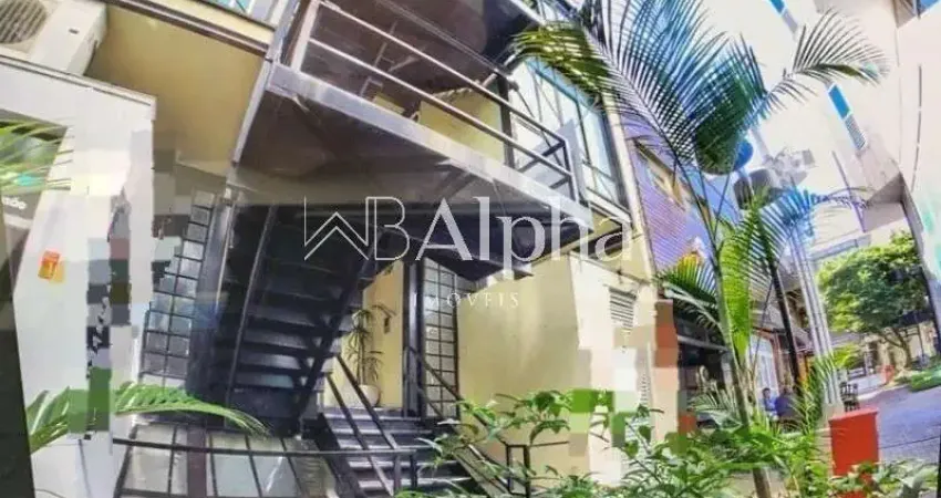 Prédio comercial a venda no Centro Comercial em Alphaville - SP