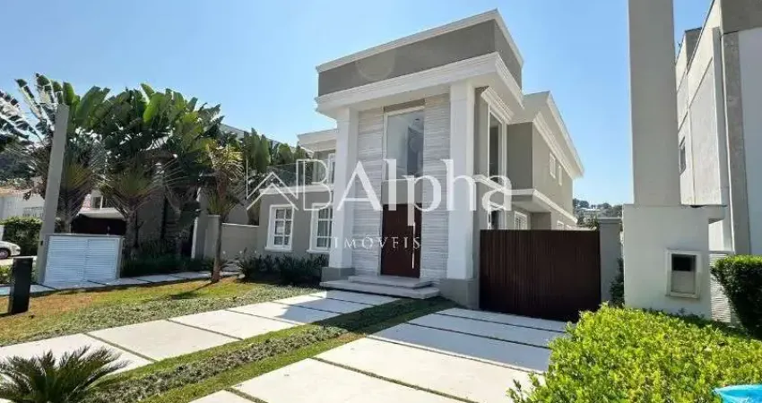 Casa mobiliada a venda no Residencial Alphaville 0 em Barueri - SP