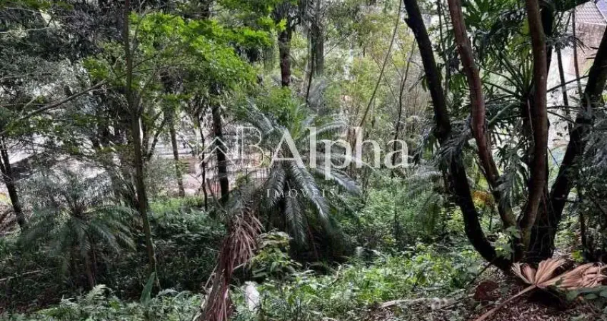 Terreno a venda no Residencial Tamboré 1 em Barueri - SP