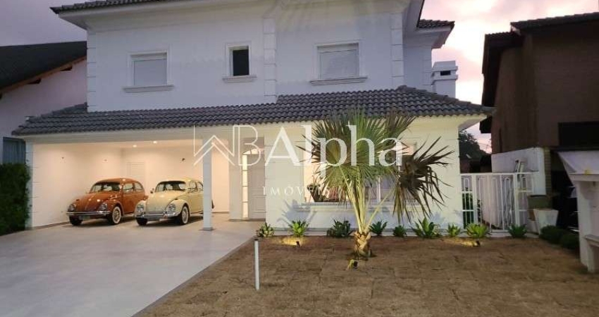 Casa de alto padrão para venda ou locação na Aldeia da Serra