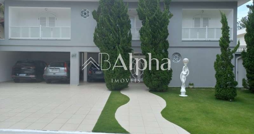 Casa à venda no Residencial Alphaville 5 em Santana de Parnaíba - SP