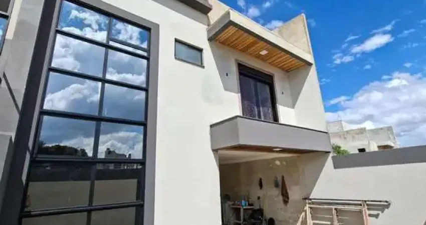 Sobrado à venda em curitiba, capão raso, com 3 quartos, com 134.62 m²