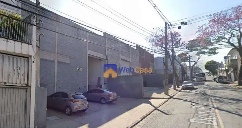 Galpão Industrial Aluga R$R$ 23.900/ 695,00 m²/ Pé Direito 6,50 M/ Santo André São Paulo .