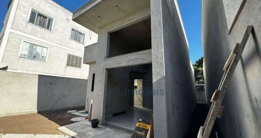 Casa Linear Independente com Amplo Quintal no Bairro Enseada das Gaivotas  Rio das Ostras/RJ!