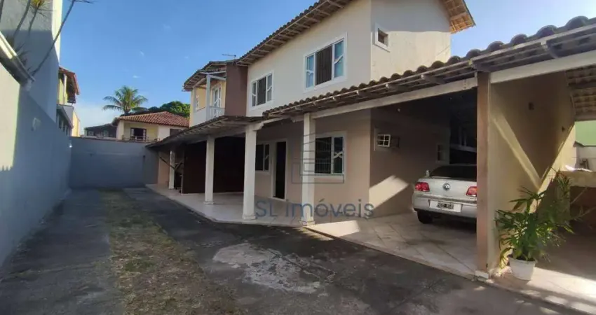 Casa com 2 dormitórios à venda, 152 m² por R$ 375.000,00 - Jardim Mariléa - Rio das Ostras/RJ