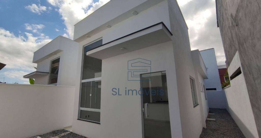 Casa com 2 dormitórios à venda, 65 m² por R$ 320.000 - Extensão Serramar - Rio das Ostras/RJ