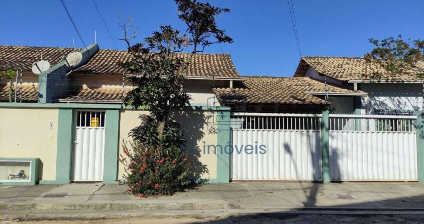 Casa com 2 dormitórios à venda, 55 m² por R$ 270.000 - Chácara Mariléa - Rio das Ostras/RJ
