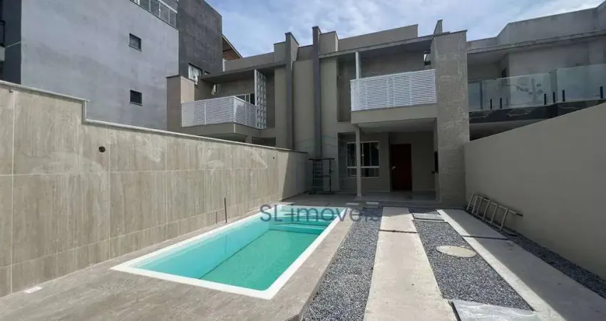 Casa duplex de 4 suítes com piscina à venda no recreio, rio das ostras