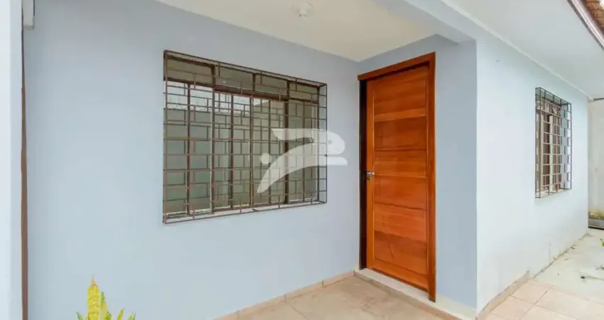 Casa com 3 quartos para alugar no Cajuru, Curitiba 