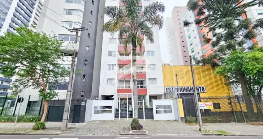 Apartamento com 2 quartos para alugar no Água Verde, Curitiba