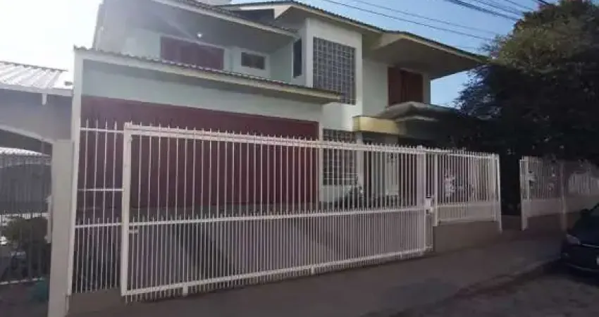 CASA GRANDE COM 3 QUARTOS NOSSA SRA DO ROSARIO - CA1781