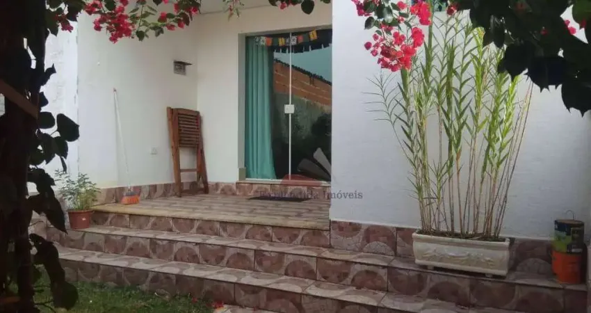 Casa com 3 dormitórios à venda, 260 m² por R$ 610.000,00 - Vila Brasileira - Mogi das Cruzes/SP