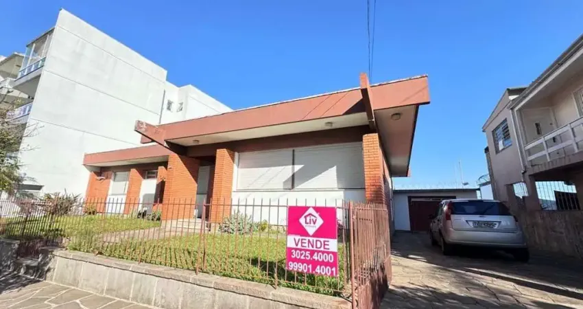 Casa com 3 quartos à venda na Rua Pedro Mocelin, 31, Medianeira, Caxias do Sul