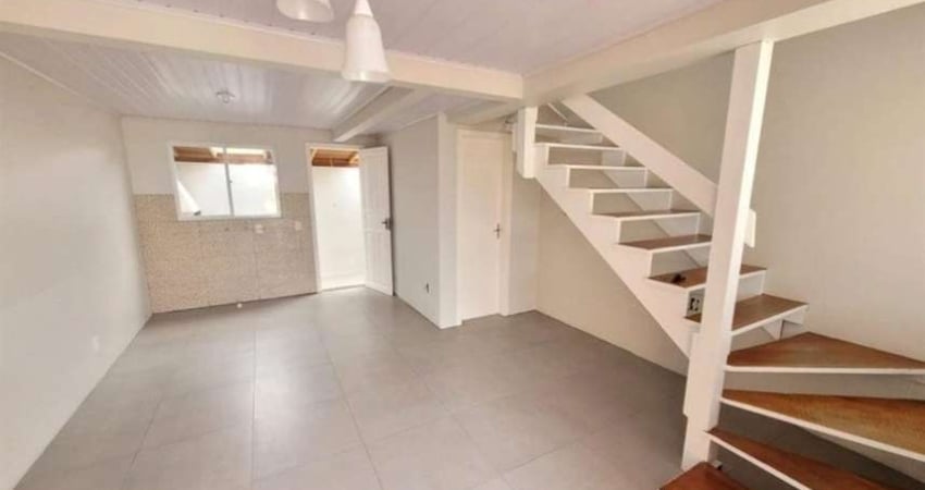 Casa com 2 quartos à venda na Rua Carlos Angelo Ponzan, 271, São Luiz, Caxias do Sul
