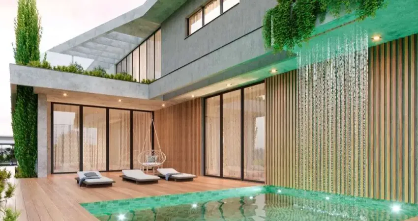 Casa para Venda - 351m², 3 dormitórios, sendo 3 suites, 4 vagas - Nossa Senhora da Saúde