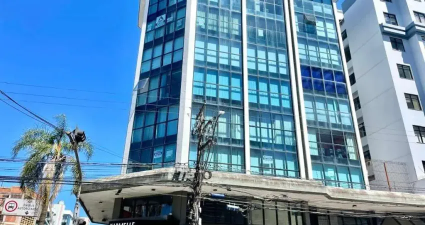 Sala comercial à venda na Rua Pinheiro Machado, 2715, Centro, Caxias do Sul