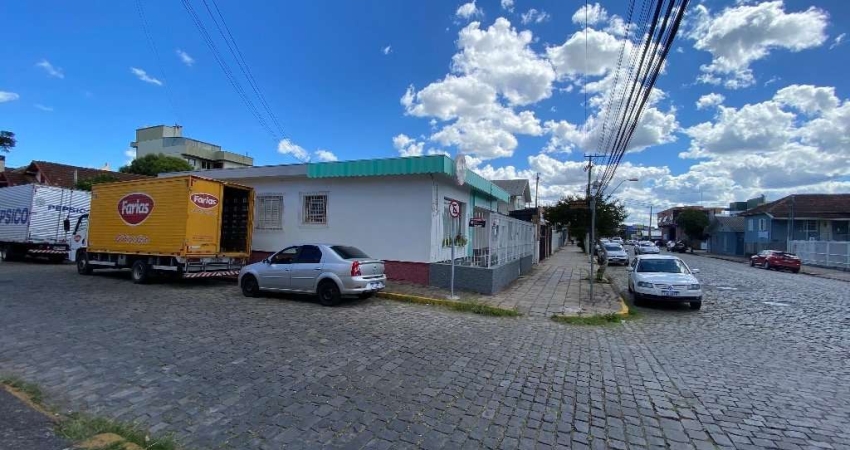 Casa Comercial para Venda - 336m², 0 dormitórios, Pio X