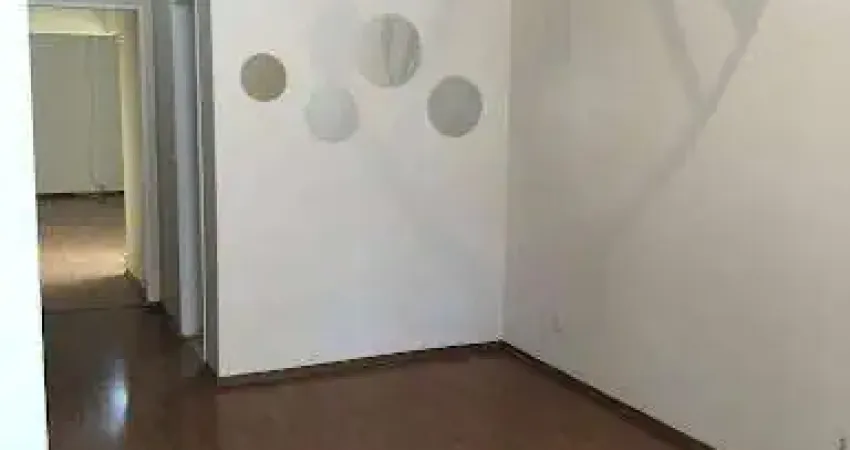 Casa 03 dorms. e 01 suíte em Condomínio Primeiro Sonho